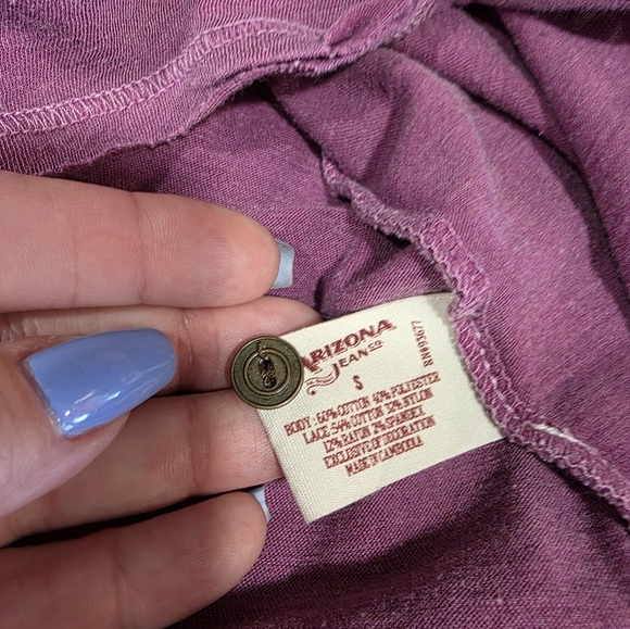 Elena Henley Vintage Arizona S Purple Long Sleeve Tee Fitted Lace Cuff Top TVD - Picture 15 of 16